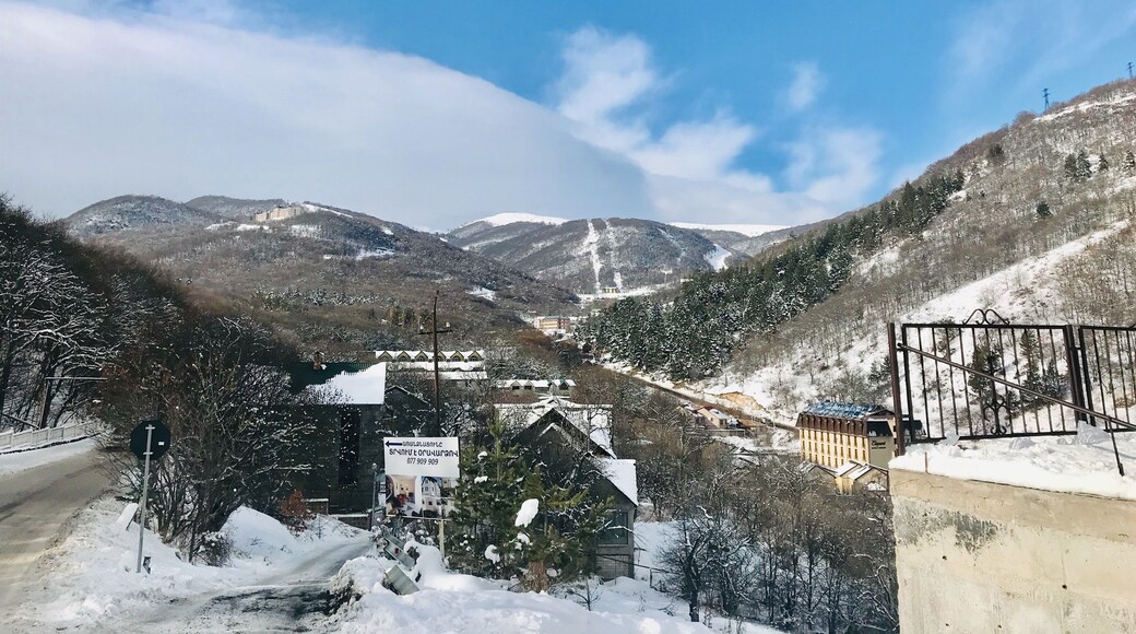 Tsaghkadzor#OnTheRoad#Roadtrip#Greatoutdoors#Snowdestinations