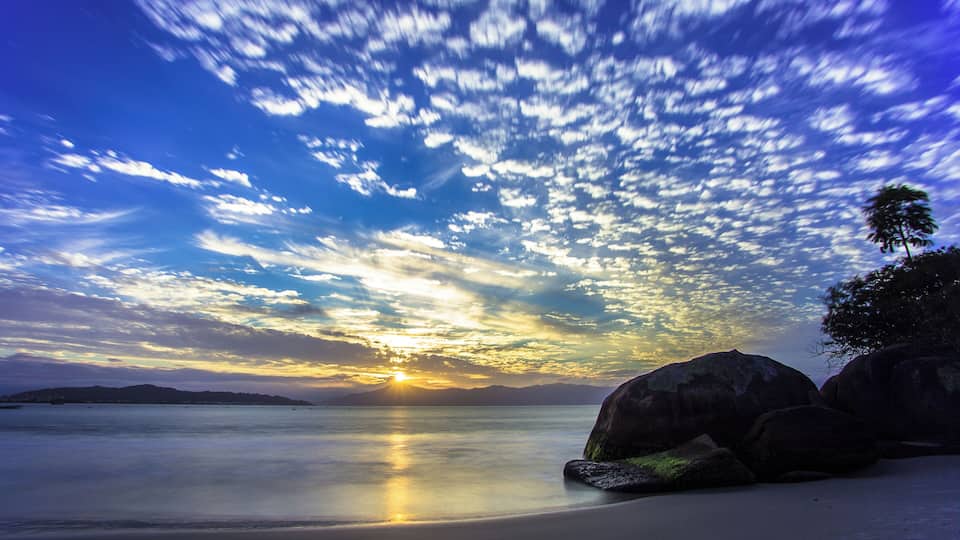 Entardecer em Jurere - Florianopolis Brazil.