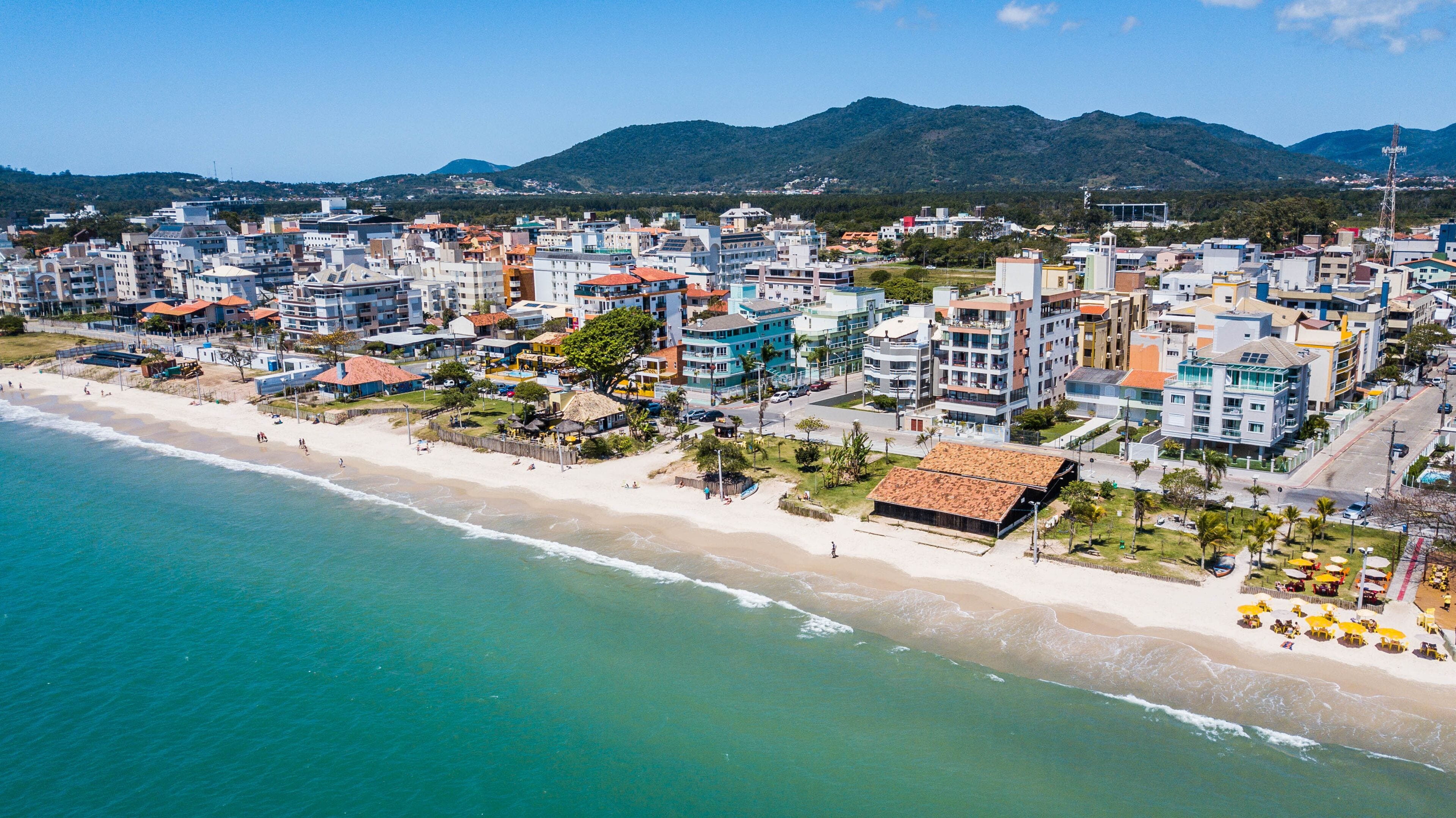 Aerial view of Canasvieiras beach (praia Canasvieiras), in Florianópolis, state of Santa catarina, Brazil