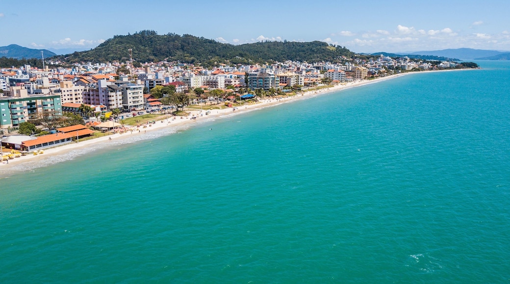 Aerial view of Canasvieiras beach (praia Canasvieiras), in Florianópolis, state of Santa catarina, Brazil
