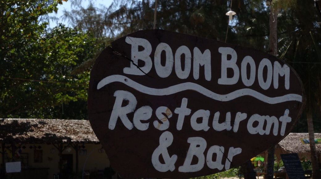 Best restaurant on Pak Weep beach.