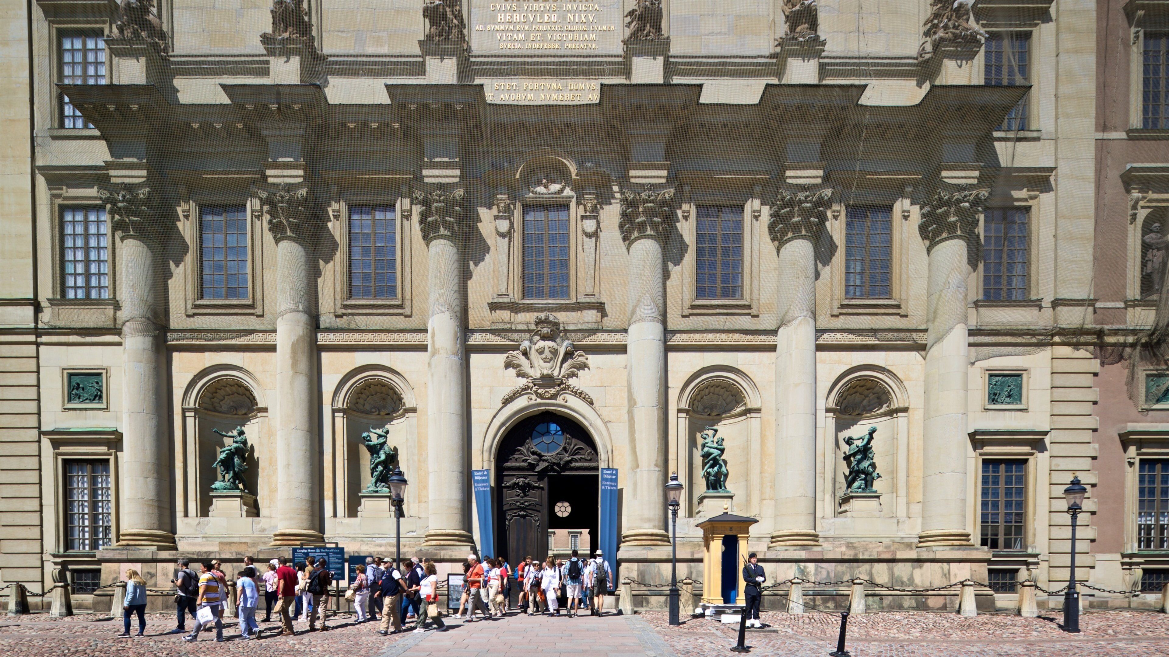Nobel Museum showing street scenes and heritage architecture as well as a small group of people