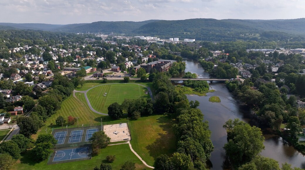 Good Living in urban neighborhood homes in Warren, Pennsylvania with historic architecture near Allegheny National Forest and Allegheny river used for boating and fishing