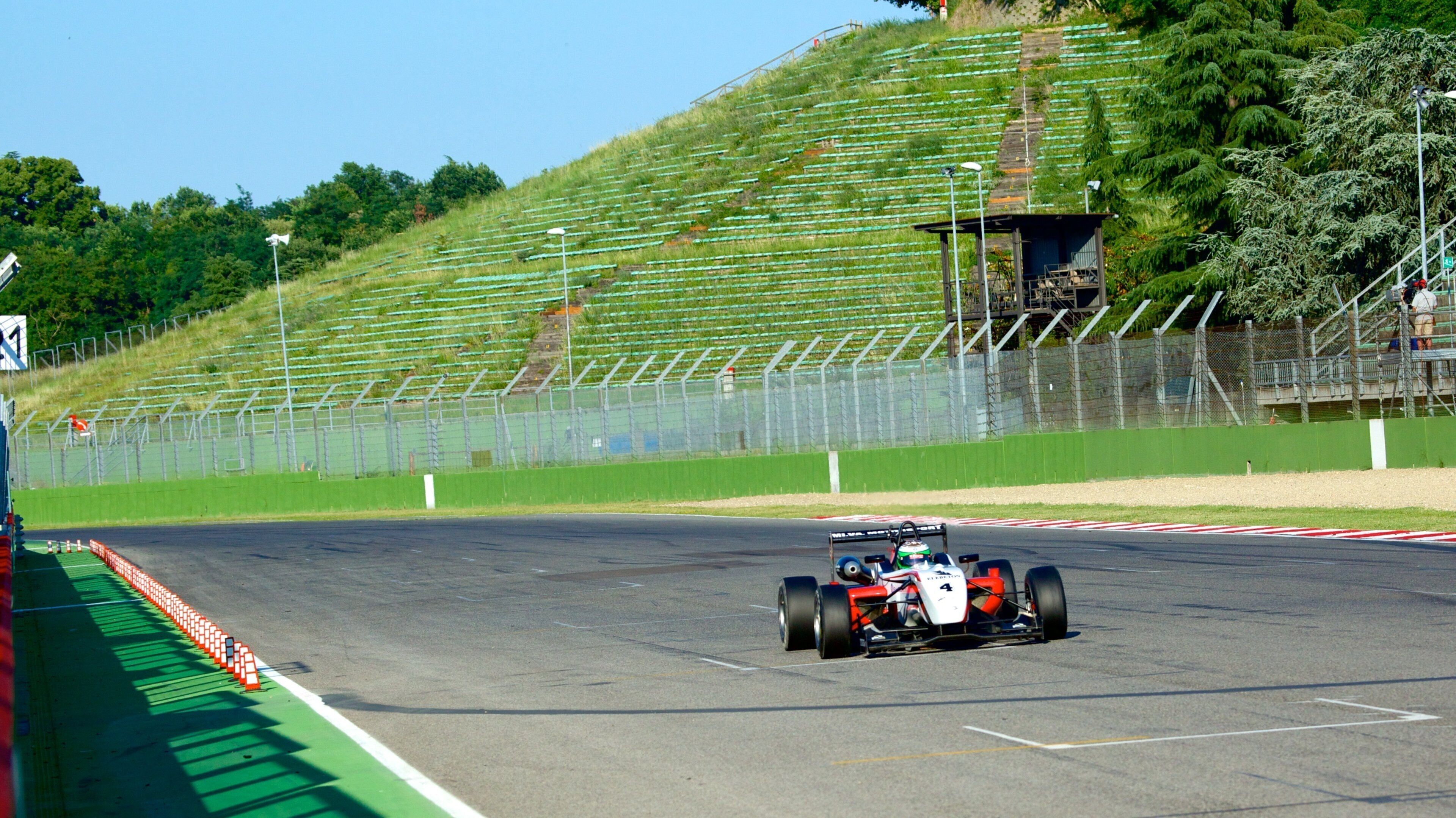 Autodromo Internazionale Enzo e Dino Ferrari which includes a sporting event