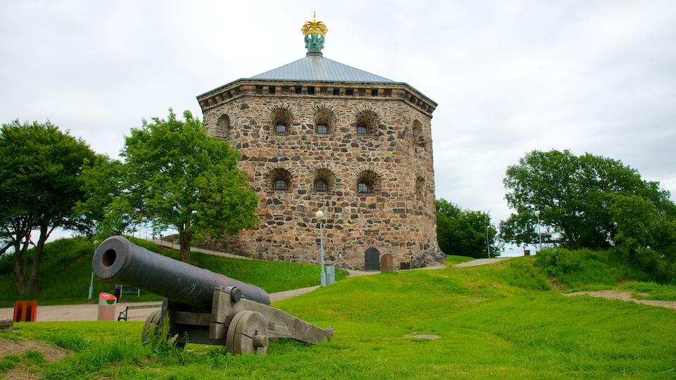Skansen Kronan which includes military items, a castle and heritage architecture
