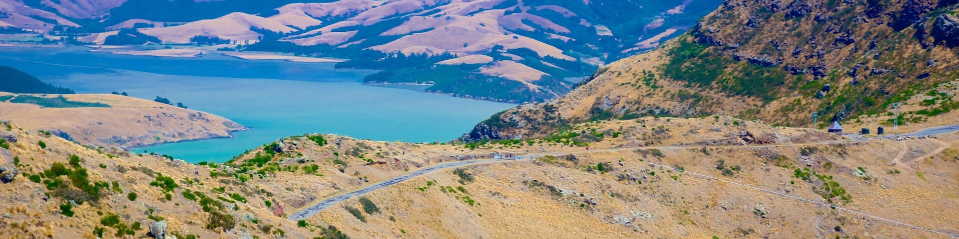 Christchurch Gondola which includes general coastal views, mountains and landscape views