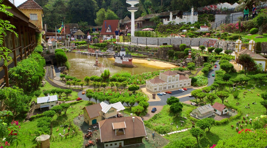 Mini Mundo som viser forlystelser