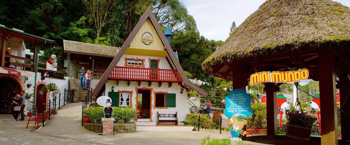 Mini Mundo mostrando passeios