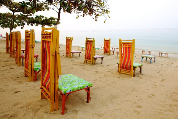 ドンタン ビーチ フィーチャー 砂浜