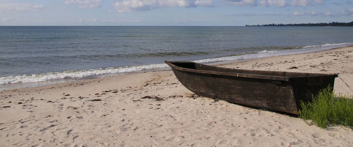 Ystad, Schweden, Mossby Strand, Holzboot, Paradies, Skåne
