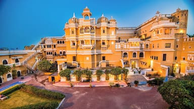 for more- http://www.topdestinationphotographer.com/