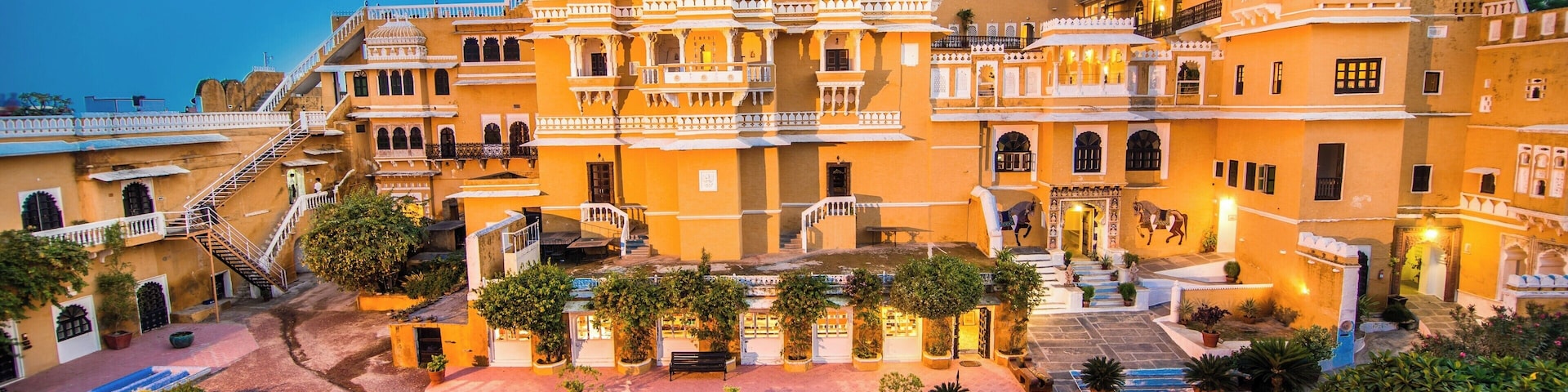 for more- http://www.topdestinationphotographer.com/