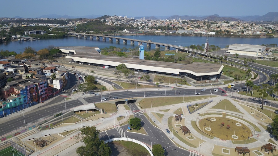 Rodoviária e a Segunda Ponte. Vitória, Espírito Santo, Brasil.
