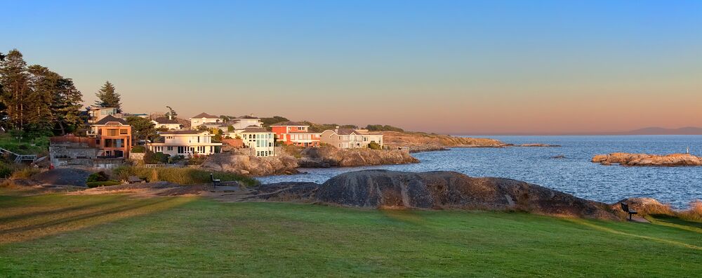 Saxe Point Park, Esquimalt near Victoria, British Columbia, Canada; Shutterstock ID 151777760; PO: Hcom Destination Content neighborhoods; Client: Hotels.com; Other: Hcom brand budge