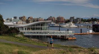 Victoria_VictoriaWest_6215700-4