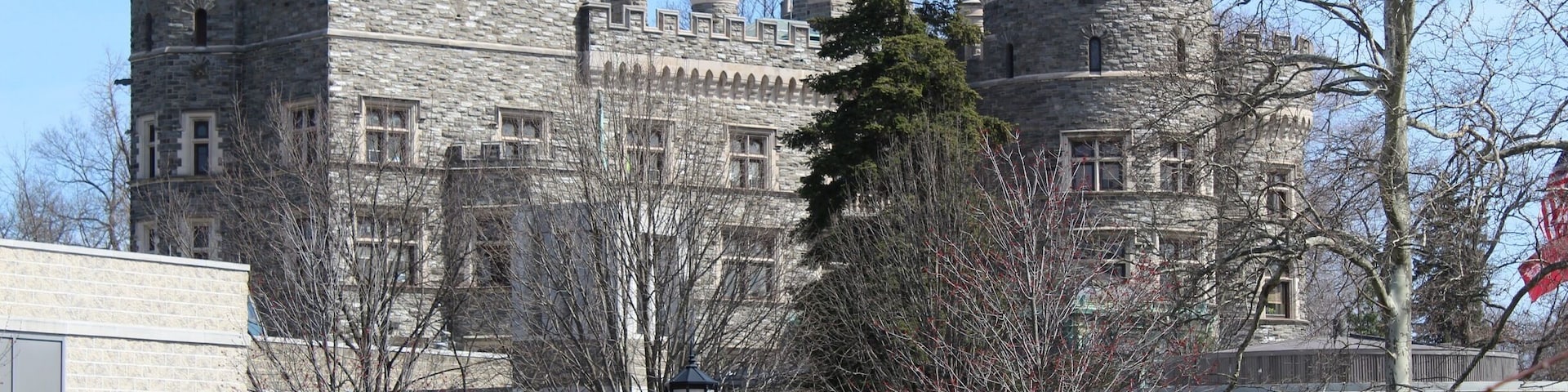 Arcadia University offers quiet setting for many pictures