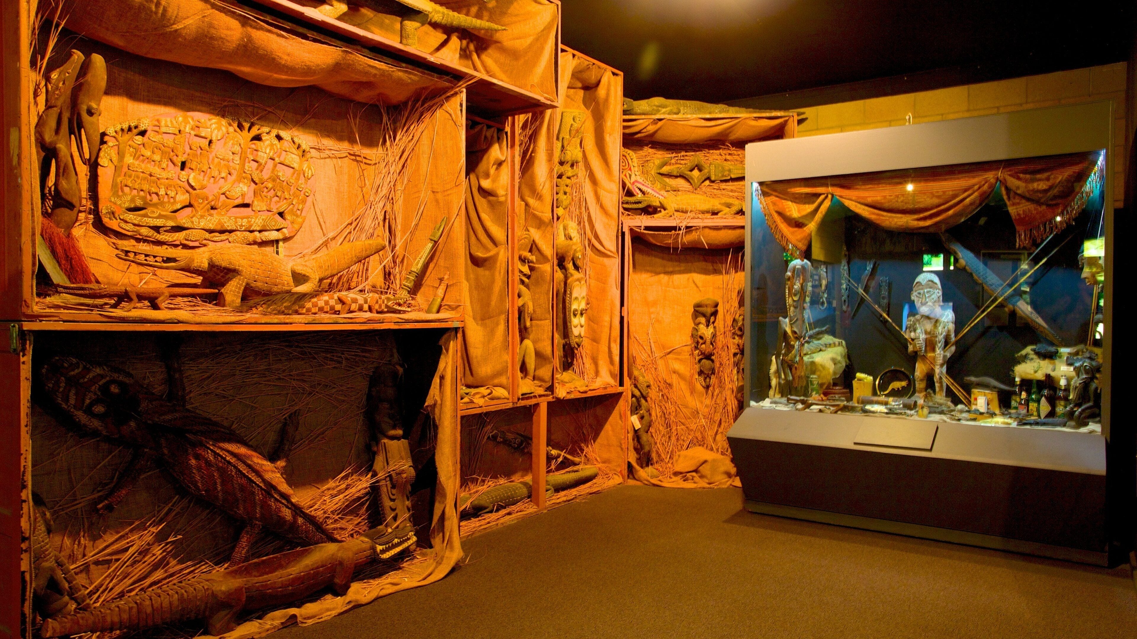 Knuckey Lagoon showing interior views