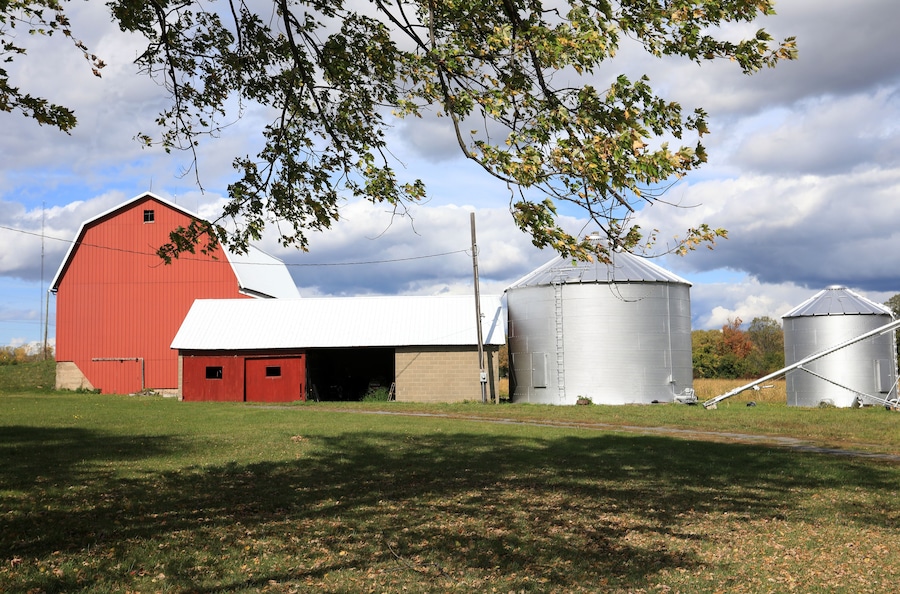 Closeup shot of a farm in Romulus, NY under a cloudy sky