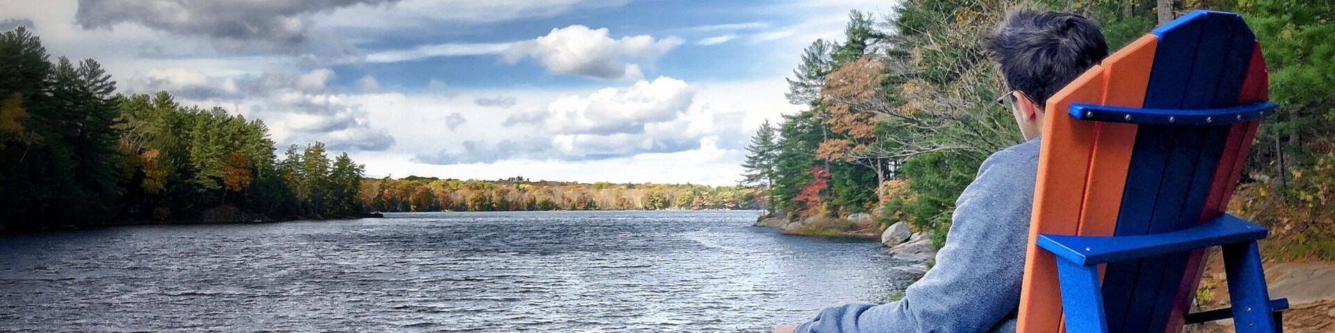 Lake Muskoka Chair...spotted some of these nice chairs all around, and this one provided a very relaxing stop while hiking the parameter of a small part of this huge lovely lake.
#greatoutdoors