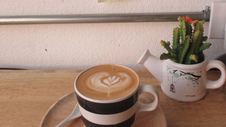 A cute little café, with a distinctive Japanese feel, that is a great place to get some work done.
Tip - Go in the morning as it's only small and it gets busy with students in the afternoon.