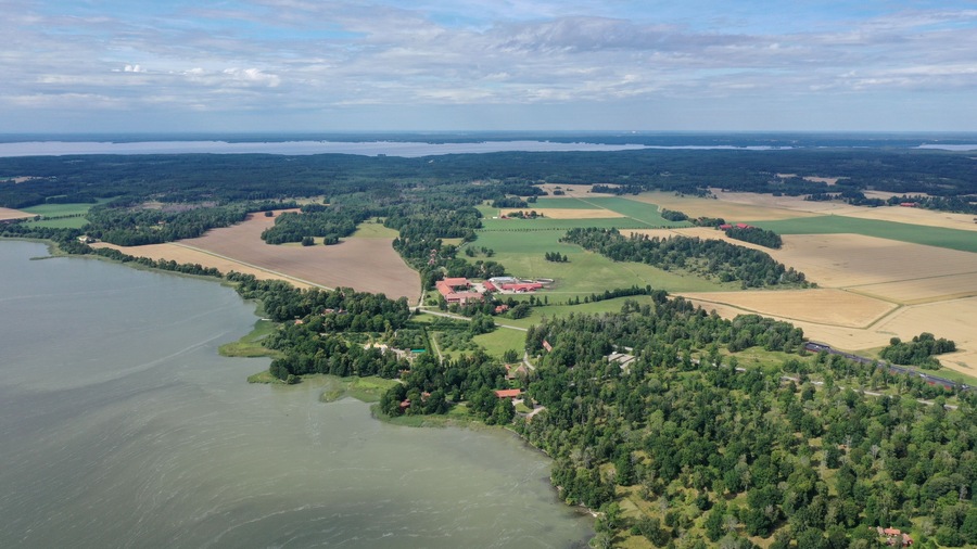 survol du domaine de Julita dans le sud de la SuĂšde