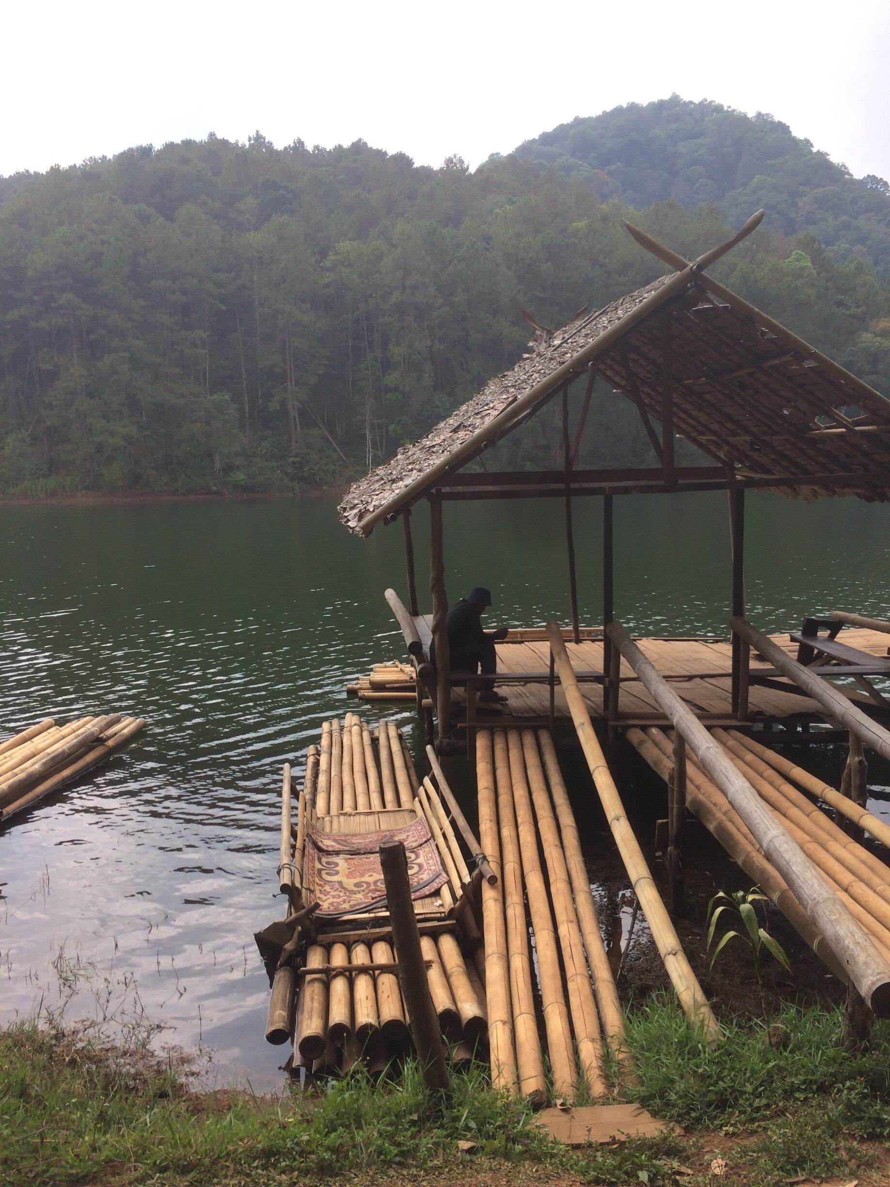 If you go early in the morning you can take a tow boat out on the lake when the mist is rolling across