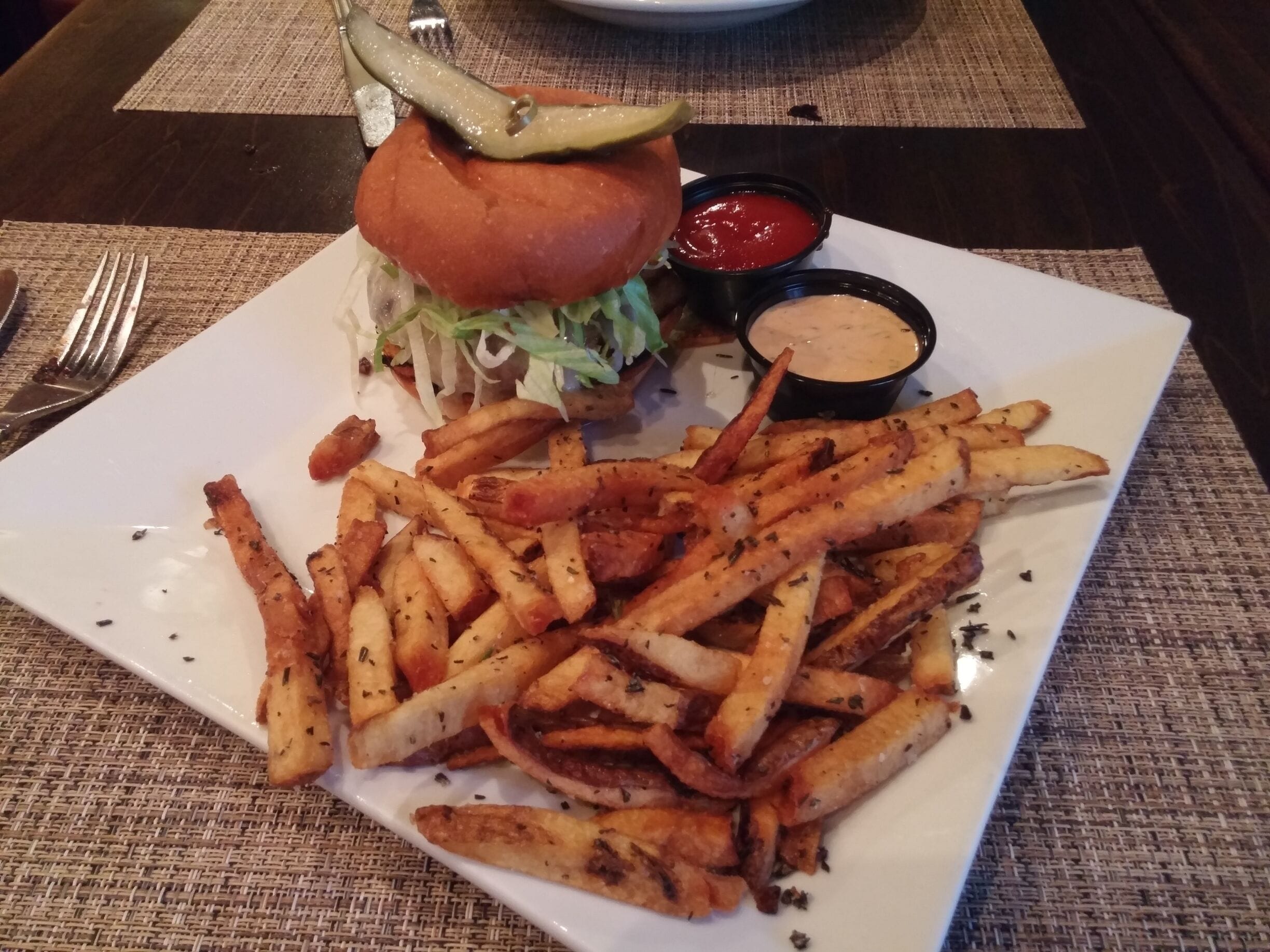 Prime Burger with White Cheddar, House Sauce, Shredded Lettuce & a Pickle