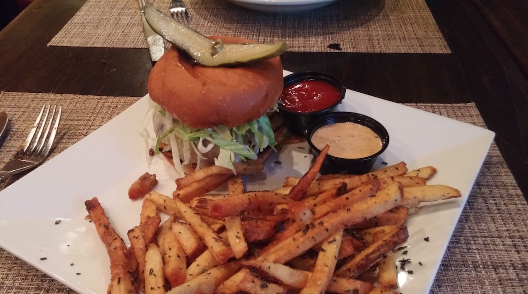 Prime Burger with White Cheddar, House Sauce, Shredded Lettuce & a Pickle