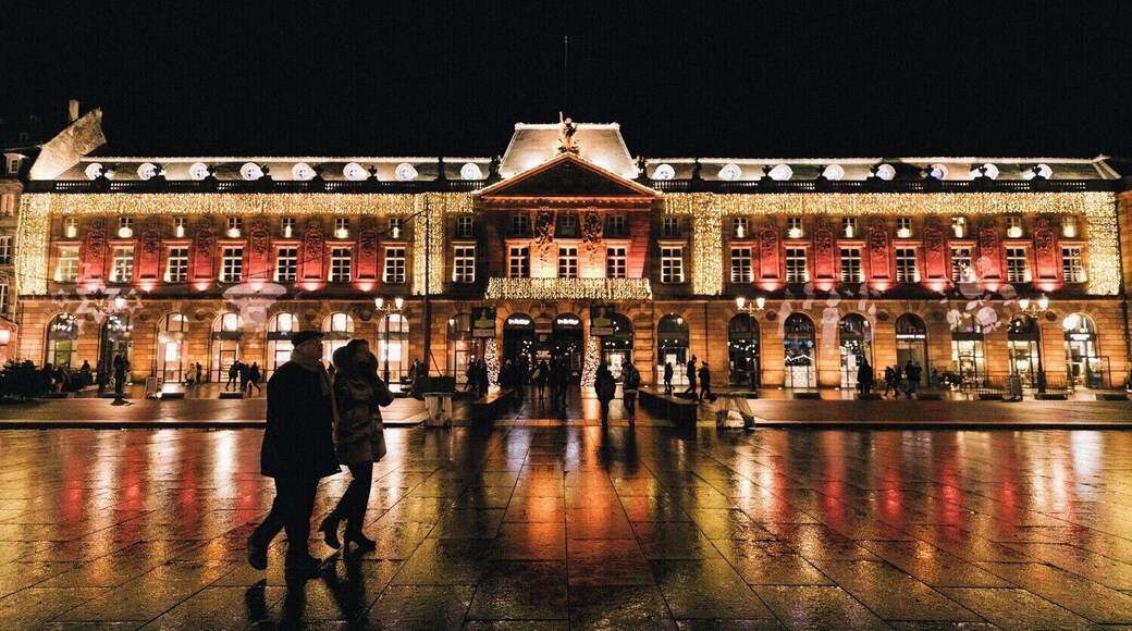 Beautiful Christmas Decoration @ Place Kleber, Strasbourg.
Beautiful time to visit Strasbourg and one of the best Christmas Markets in Europe!