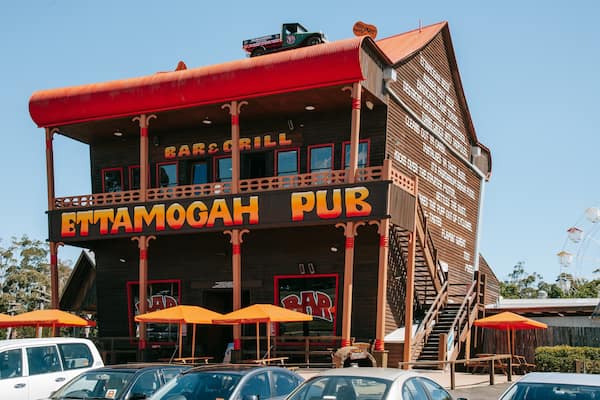 Aussie World featuring signage and a bar