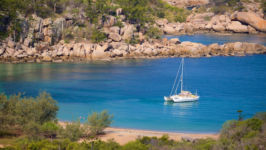 Magnetic Island National Park featuring a bay or harbor, general coastal views and rugged coastline