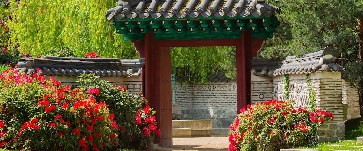 Jardin d\'Acclimatation showing heritage architecture