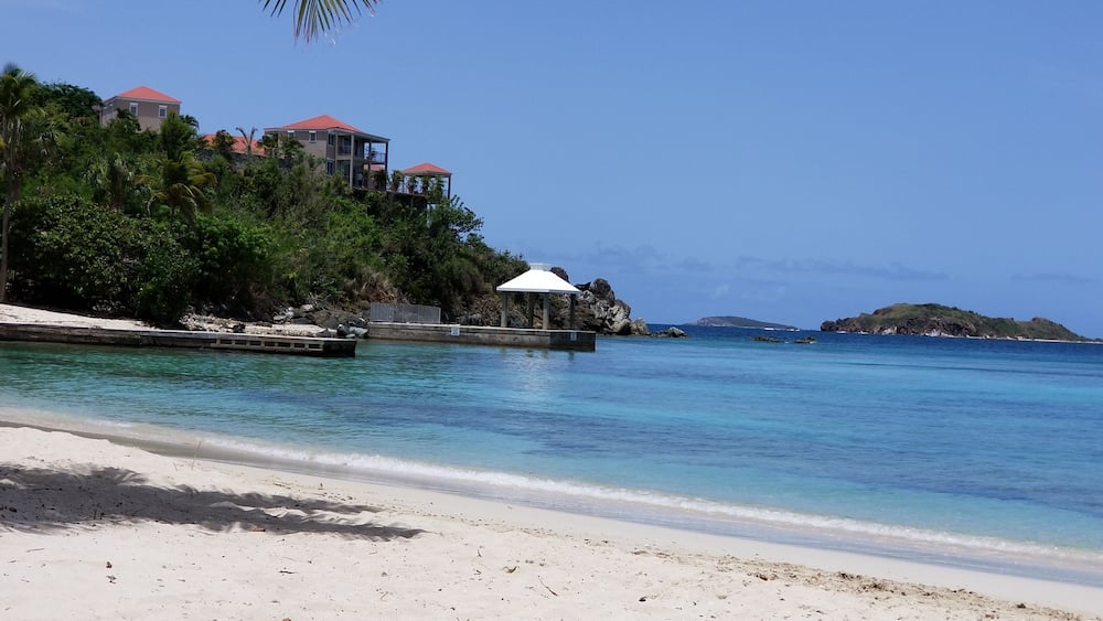 Decent snorkeling...
#lifeatexpedia
#beaches