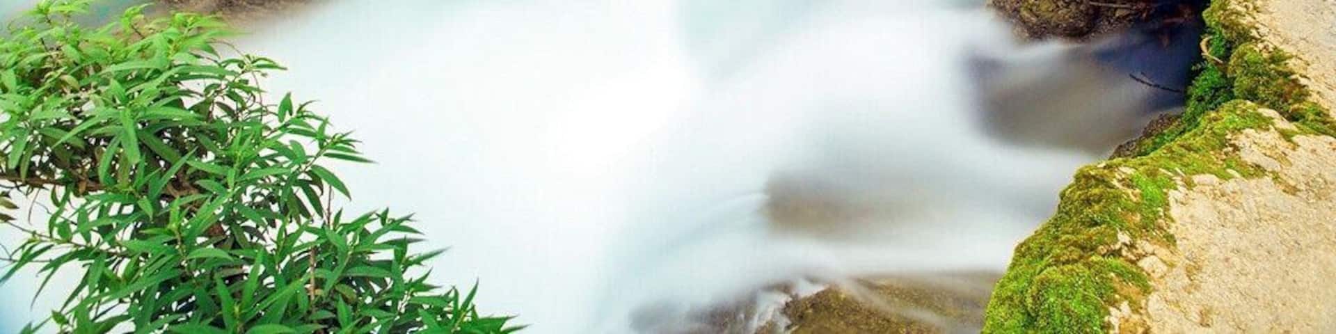 Beautiful #Libo Seven Small Arches Scenic Spot (Xiaoqikong) in #Guizhou.
https://twitter.com/Beautifulgx