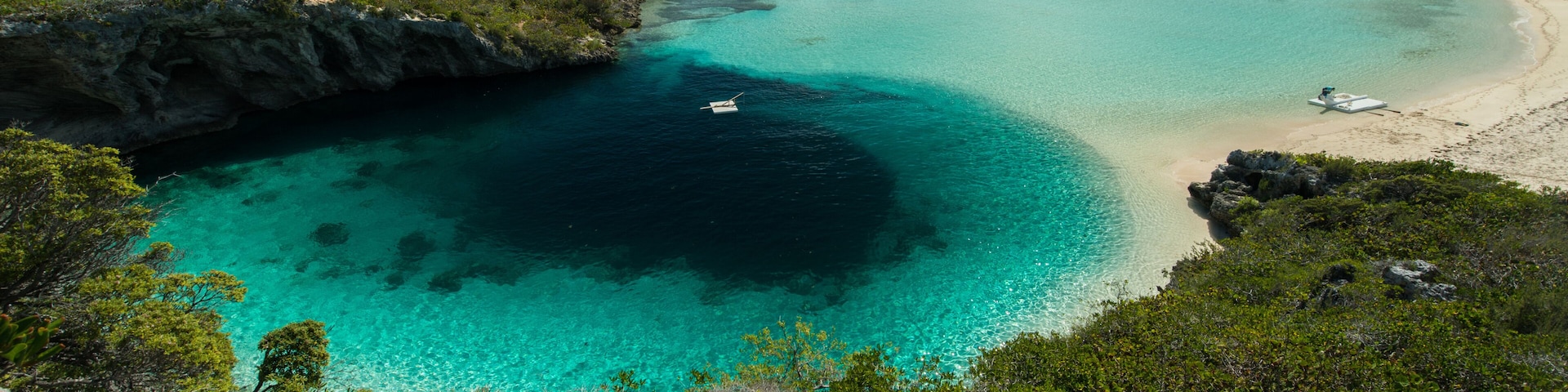 Dean's Blue Hole