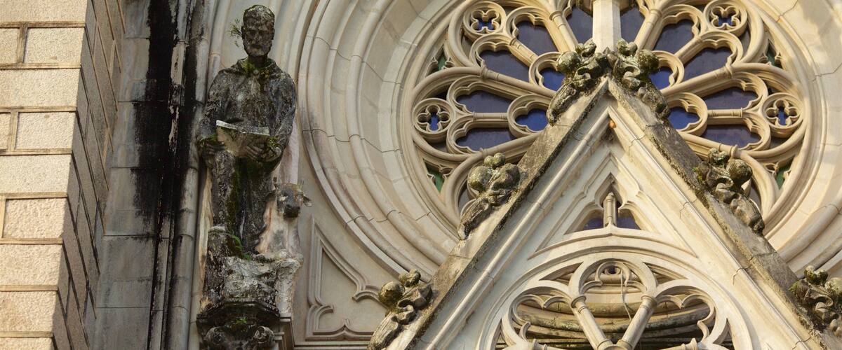 Cathedral of Saint Peter of Alcantara showing heritage elements