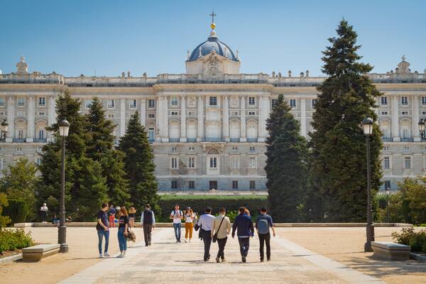 Sabatini Gardens featuring chateau or palace, a square or plaza and heritage architecture