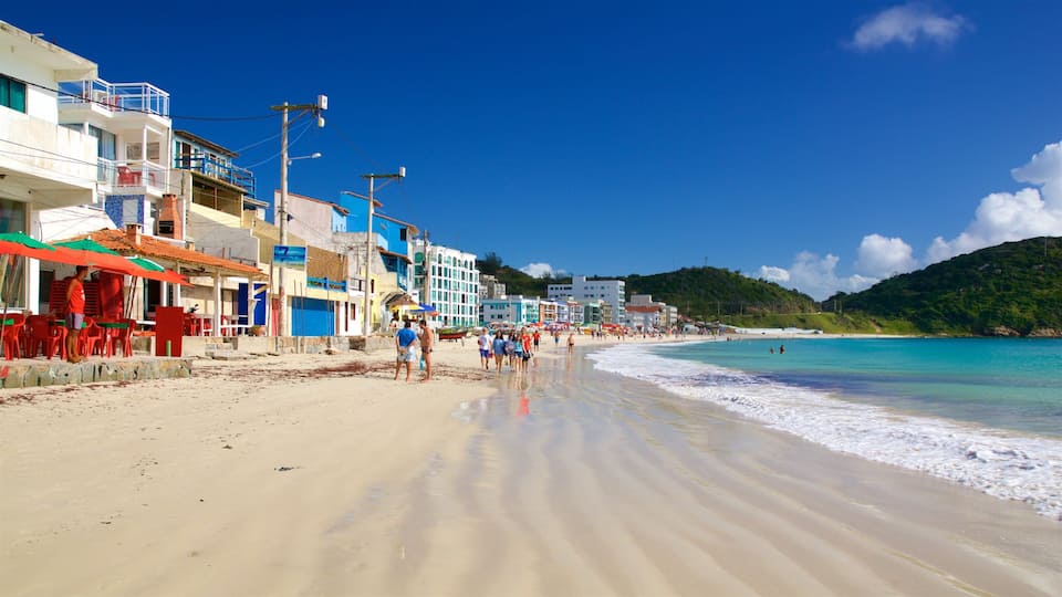 Prainha Beach showing general coastal views, a sandy beach and a coastal town