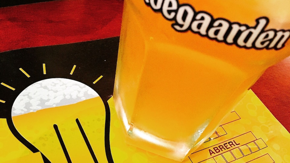 Beer cafe in VR mall