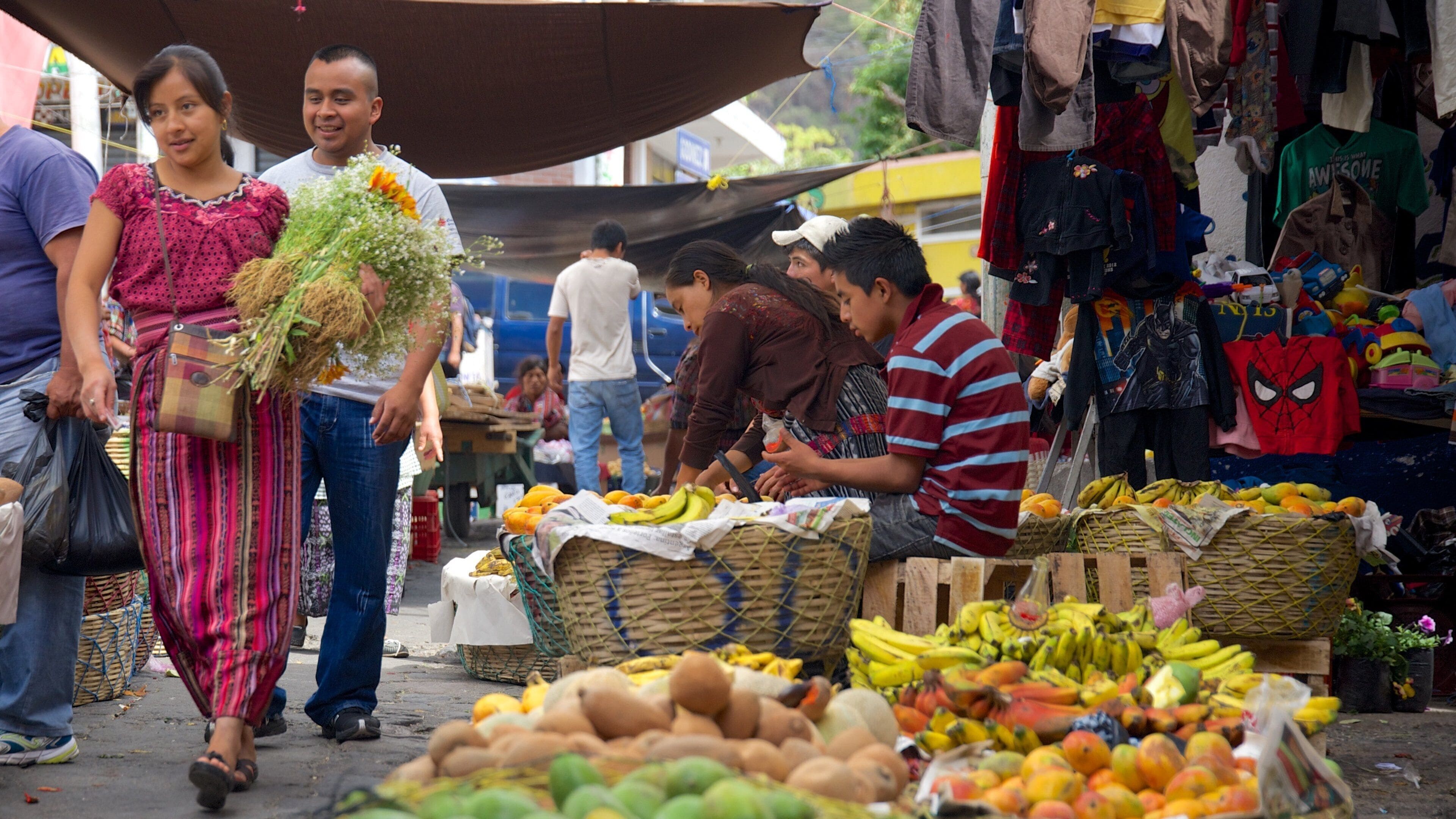 パナハチェル ミュニシパル マーケット 表示 マーケット 及び 少数の人々