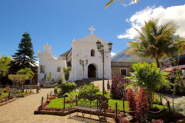 Church of Saint Peter which includes a park and a church or cathedral