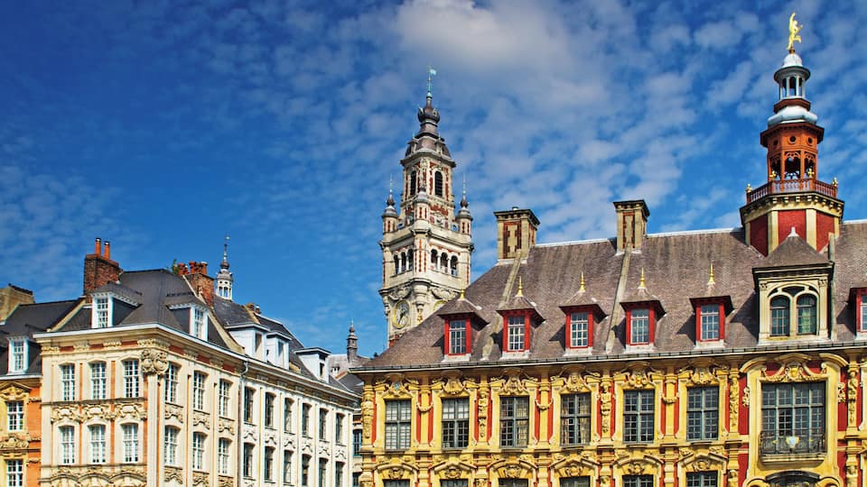Lille Grand Place showing the Chamber of Commerce tower in the centre and Vieille Borse on the right.