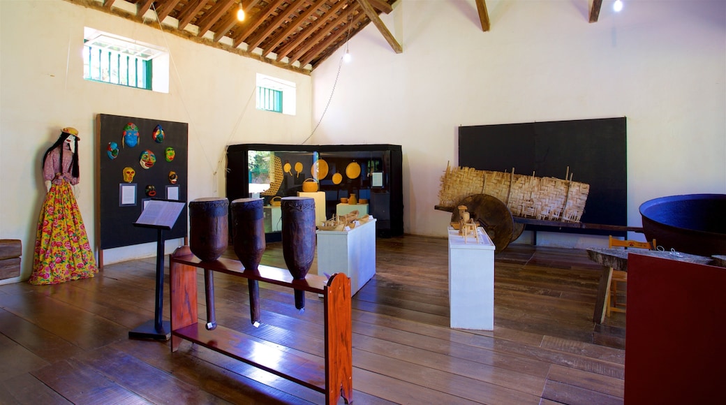 Defensor Perpetuo Fort Museum featuring interior views