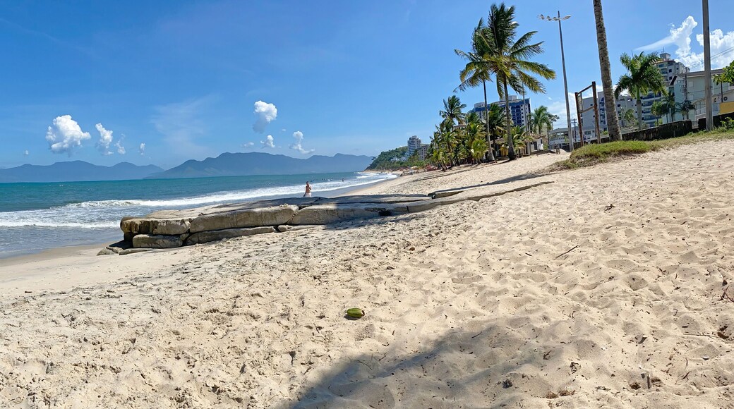 Panoramic photo of the Beautiful Martin de Sá Beach, in Caraguatatuba, State of Sao Paulo, Brazil.