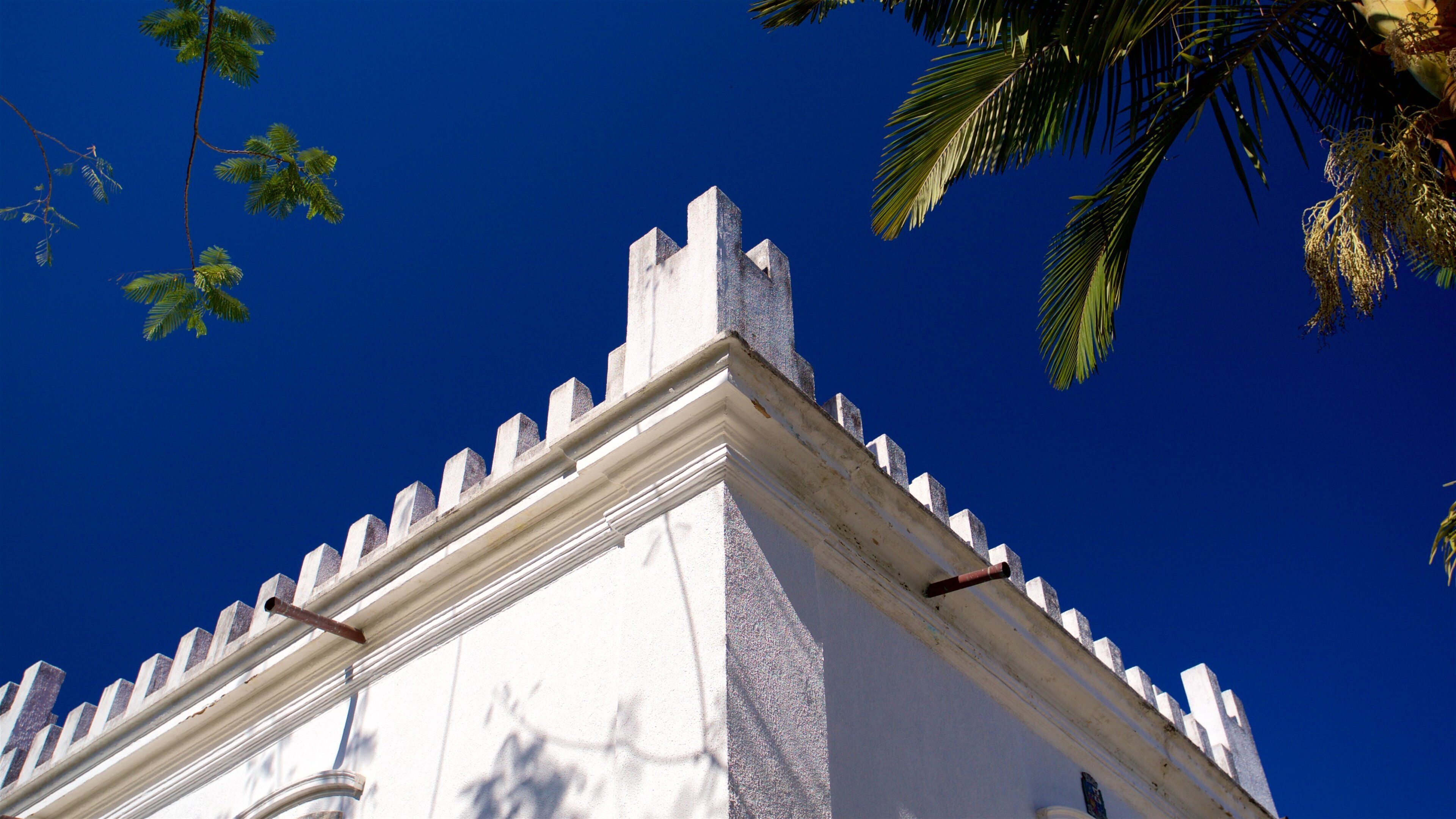Angra dos Reis City Hall featuring heritage elements
