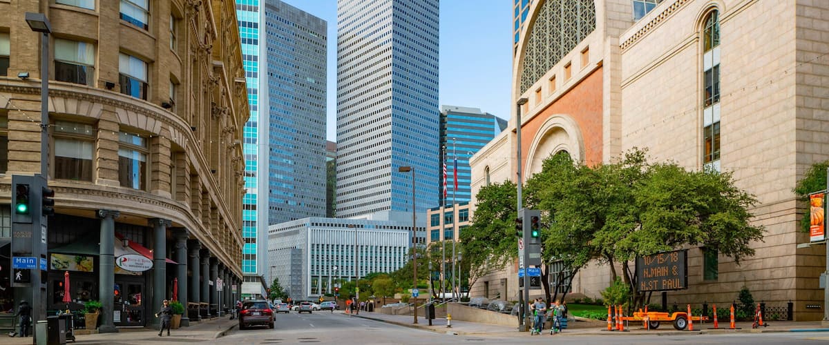 Dallas showing a city and a skyscraper