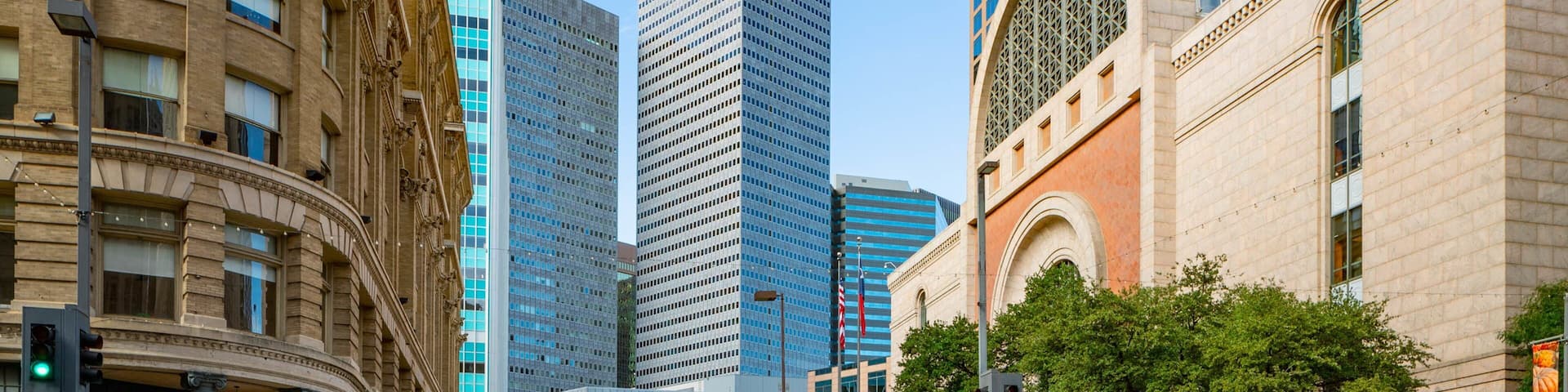 Dallas showing a city and a skyscraper