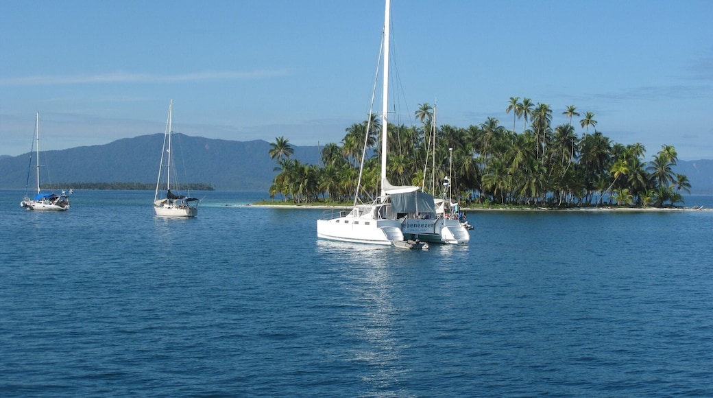 Contadora Island is such a beautiful place to visit and is well worth spending a day - take in fantastic snorkeling, whale watching or sitting on the beach relaxing taking in the views! www.panamaroadrunner.com