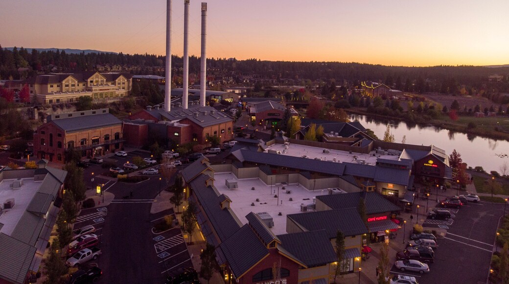 Oregon City Shopping Center