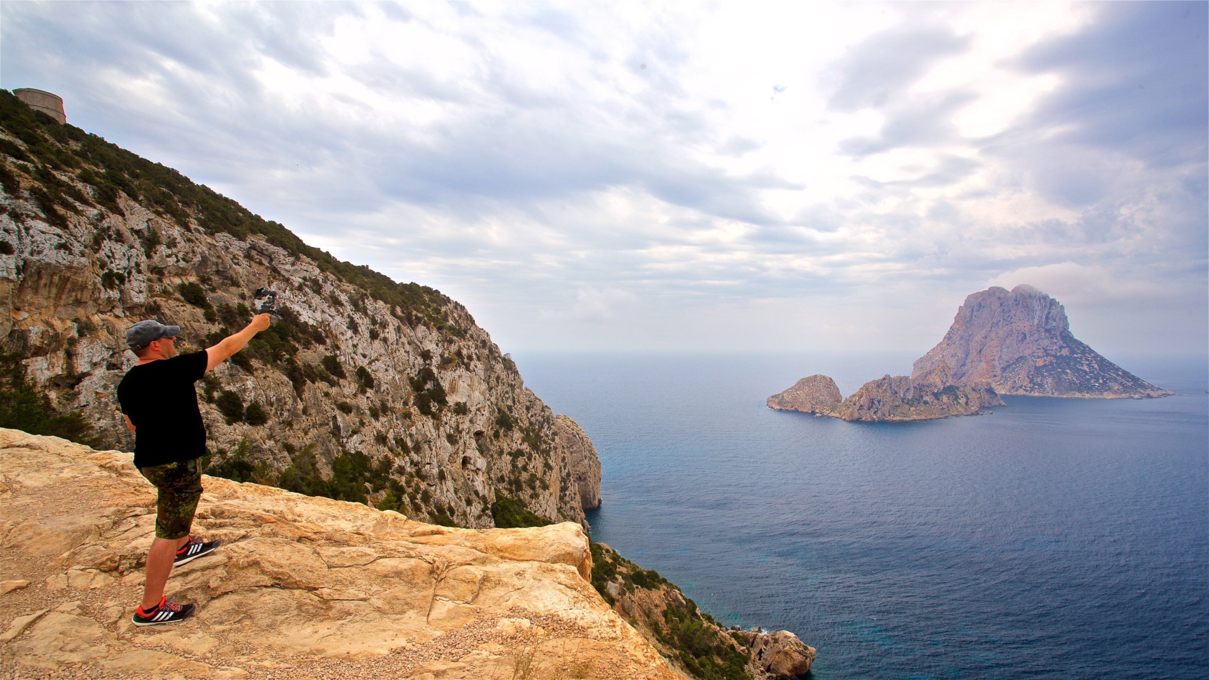 Es Vedra which includes general coastal views, island views and landscape views